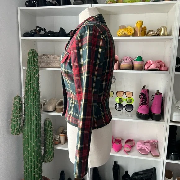 Vintage Plaid Blazer - Picture 5 of 11